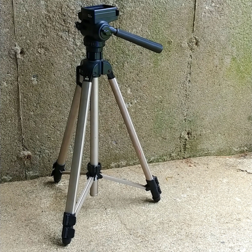 Tripod for video/photo - Vintage Prinz 303 model, good used condition